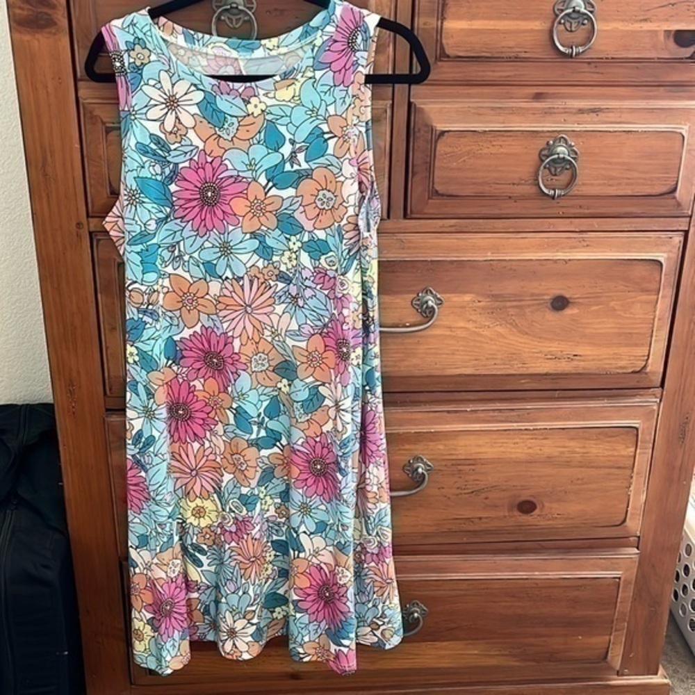 NWOT Boutique Unbranded Women’s Dress Floral Size XL See Measurements